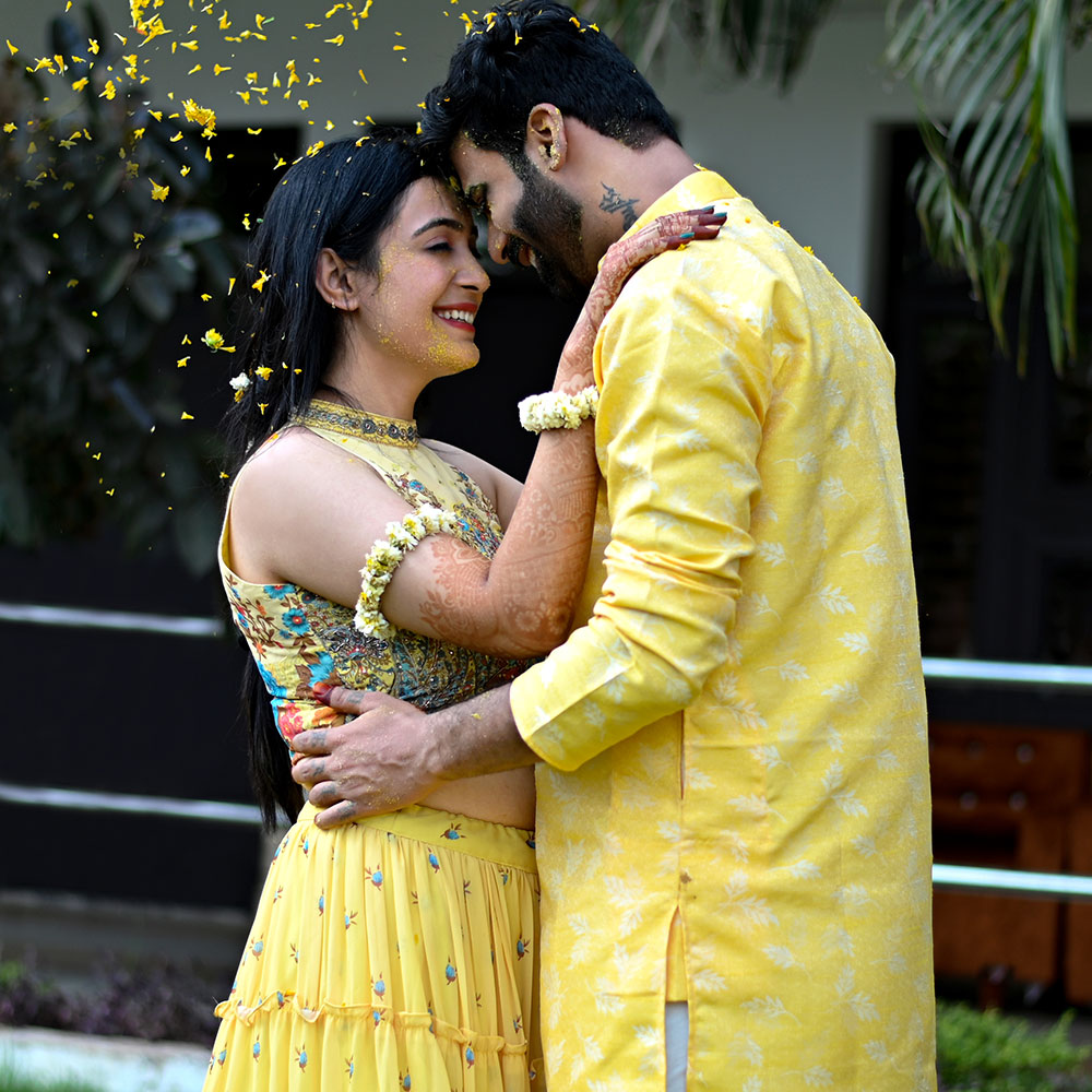 pre wedding photgraphy services in India